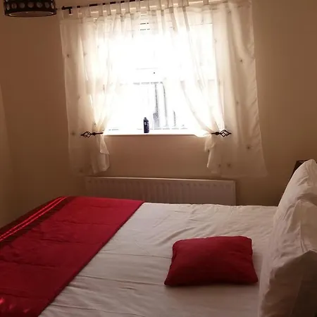 Phoenix B&B-3